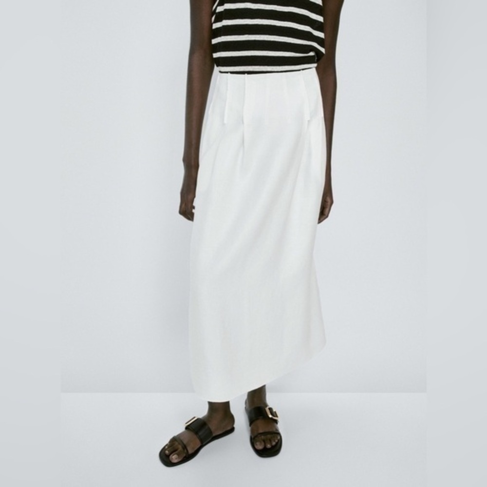 NWT MASSIMO DUTTI - Linen Midi Skirt with darts & seam details. XS. White.